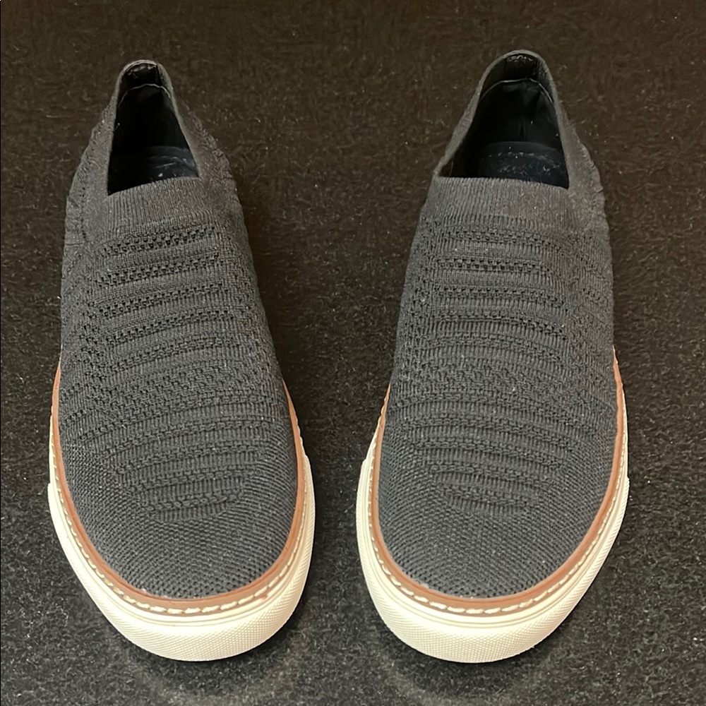 VINCE CAMUTO Espadrille Like Textured Fabric Slip On Sneakers